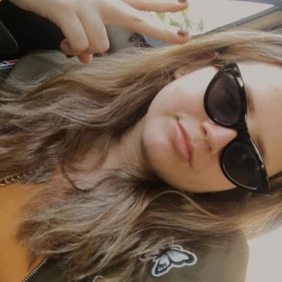 glowxharry's profile picture. 🪩✨