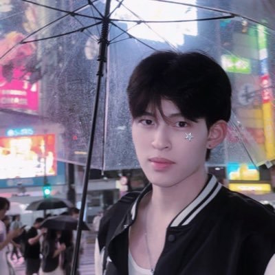 nrv404's profile picture. 