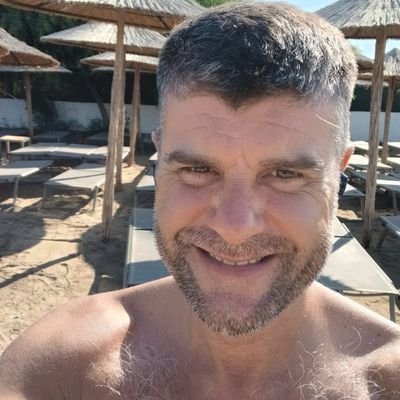 MarekPortland's profile picture. Football mad. Enjoy listening to Spotify, Dodgy right elbow. Family first. Hinckley AFC part time fan,Honest is the best policy in life. #Hinckley2Heather.