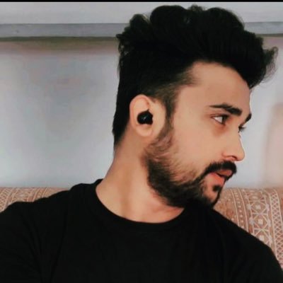 AAjaybanna27671's profile picture. 