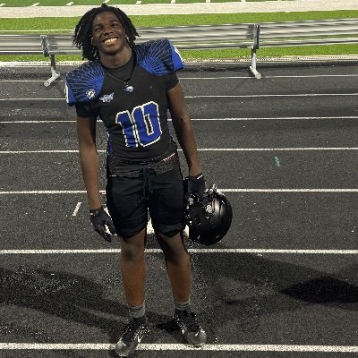 she_luvtmarr's profile picture. CO/28 linebacker #northforney 6’0 190 hudl- https://t.co/RqHaGxG6lh