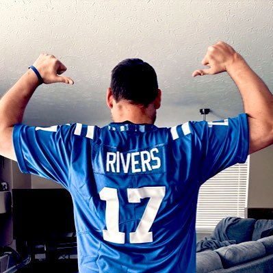 TREV0R_INDY's profile picture. SD born n raised, living in Indy. Army vet. Sports/video games/punk&emo music found here. I love burritos🌯 @Padres @sandiegofc @Pacers @Colts @ManUtd 🇺🇸🇬🇷