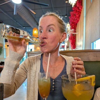 indecisiveyears's profile picture. Mom, wife, nurse, runner, animal lover.