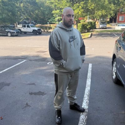 elmacho0104's profile picture. Latino 🇵🇷🇺🇾/ Virgo ♍️/ Sucessful 🎓/Live Life To The Fullest 💯/Go Birds 🦅/ Yankees ⚾️/Lakers 🏀