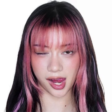 iiwannabeastar's profile picture. quente quente como um saco de takis eu sou a merda