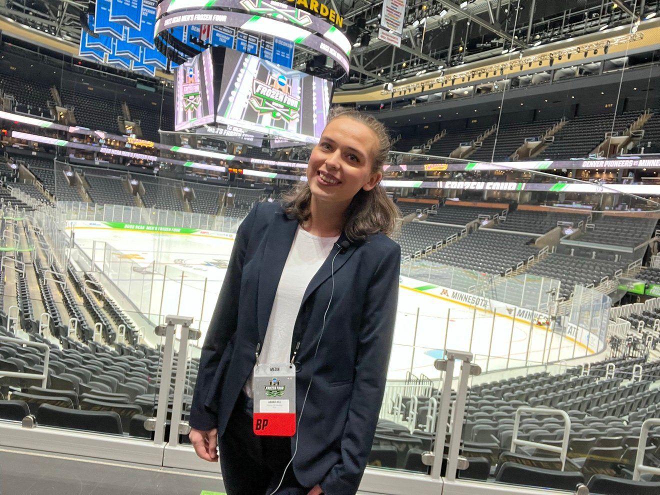 TBLHanna's profile picture. Covering the @TBLightning | @UF & @Emersoncollege Alumni | Former @ufhockey reporter & @erieotters Intermission host
https://t.co/XGiDmCWzXD
