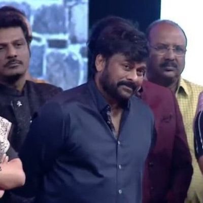 Izzokayyy_'s profile picture. enduku
emo 
telidu