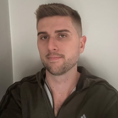 nerd1998x's profile picture. still here 🤪 😉