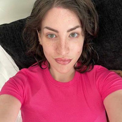 Samquro's profile picture. 