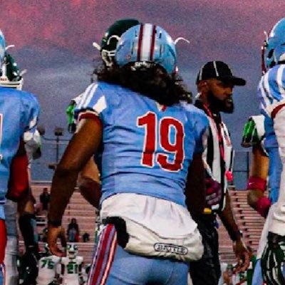 quincyjohnson06's profile picture. 5’11 200 | Class Of ‘25 Western HS| LB/DE | 3.0 GPA