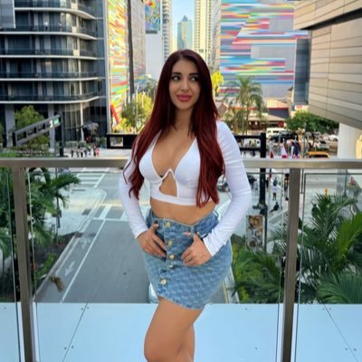 Rosa83169156509's profile picture. 