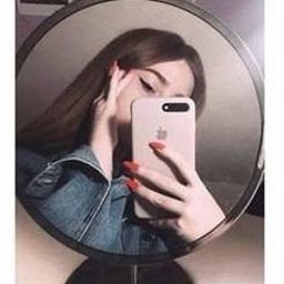 Srirmie19669's profile picture. 