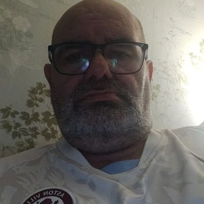 RichardDav67437's profile picture. 