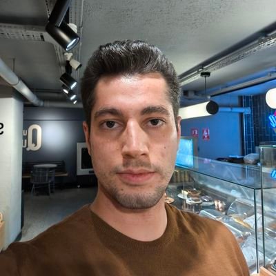 enesulusoyce's profile picture. Tarih, Felsefe, Teknoloji /Politika ve Gündem.                                                   
                      Ne sağ ne sol, tek yol gelecek (Atatürk)