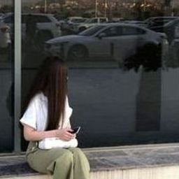 Yvirdok906's profile picture. 