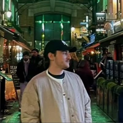 _GabinB's profile picture. Making cool websites