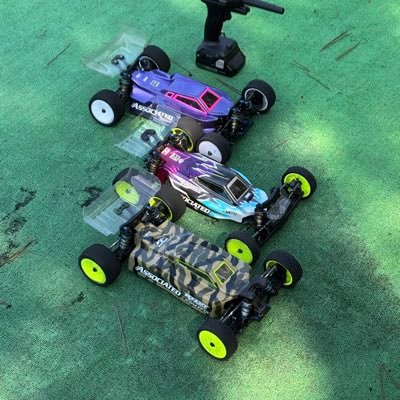 zoro1103s15's profile picture. 2019年からラジコン再開しました。トップフォース、yz-2dtm3、yz-2dtm3.1、tundra、b74.1d、b74.1、tundra4link、b7、アルティマexo conversion、アウトローランページ、マッドクラッシャー、トマホーク、復刻ターボオプティマミッドスペシャル←NEW