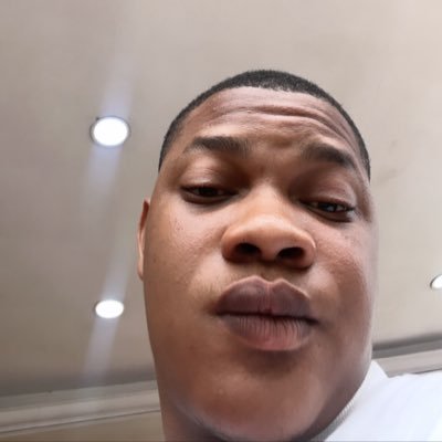 hifben's profile picture. Entrepreneur 👨‍💼 | UI UX Designer 👨‍💻 God’s Eagle🦅😇