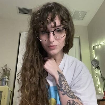StellaM65818's profile picture. 