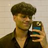 aryann_chopraa's profile picture. engineer | builder
