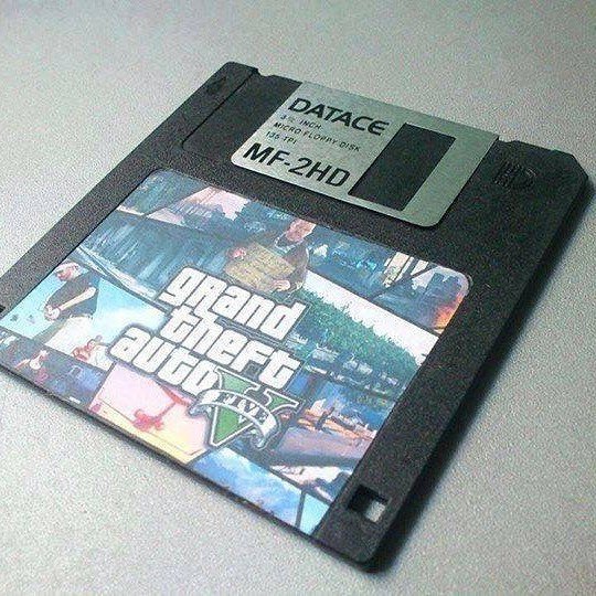 Lucaz_15's profile picture. 내 황홀의 취해, you can't look away (Hey)