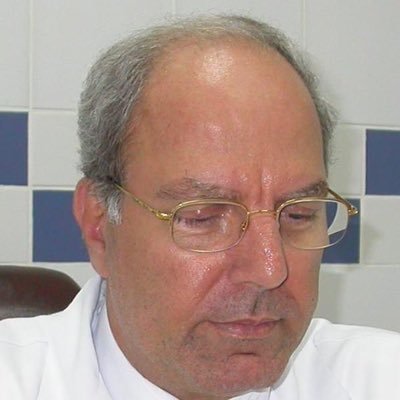 انادى بعودة مصر إلى اصلها و نفض عباءة العرب عنها لانها مثل العباءة العثمانية عباءة تخلف و نطهرها من اللاجئين و من كل الاجانب، مصر للمصريين فقط