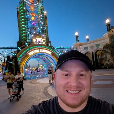 RideAlongWithJ's profile picture. 🎡 Theme Parks | 🎢 Roller Coasters (CC: 55) | 🧳 Fun Adventures | 🎥 Ride Reviews | ✉️ ridealongwithjake@gmail.com