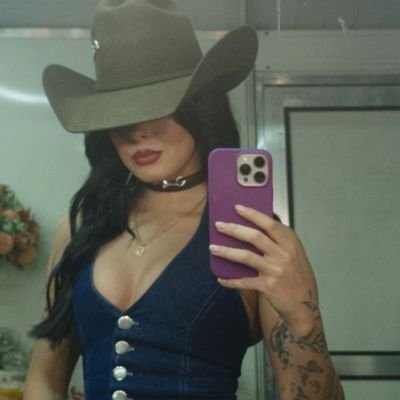 Soph_castela's profile picture. 
