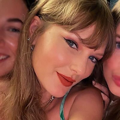 cornliaswift's profile picture. ⊹ virgin, track 11