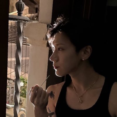 blossomfloristp's profile picture. ( dek69 )🍊||| —- one and only tenlee* liverpool #3316