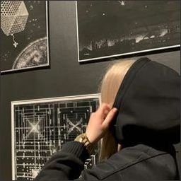 girinebi1989's profile picture. 