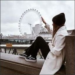 CrystalJor87225's profile picture. Empowered women empower women.