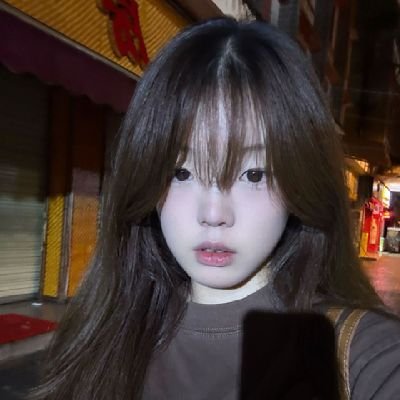 chnx52377921's profile picture. 