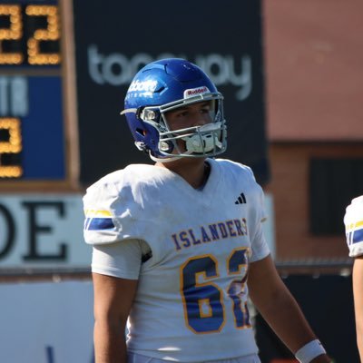 aryobayat71's profile picture. 2027 | John Abbott College (QC) | 6’3 270lbs | Offensive Lineman OT,OG,C | email:aryobayat9871@outlook.com | 3.7 gpa | 438-499-5373
