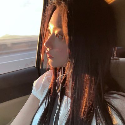 lovewillleadme's profile picture. 퍼렁새 숙청때문에 공계생활 합니다 ㅈㅅ합니다