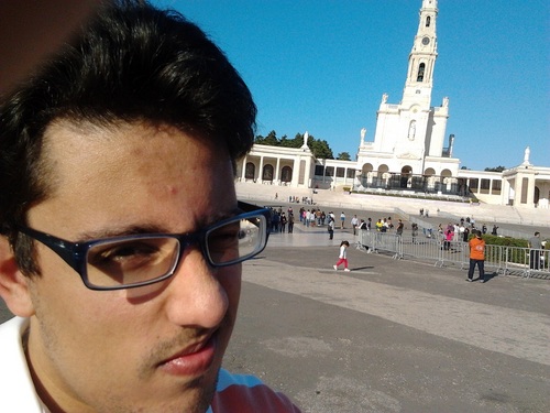 Student of Computer Engineering (IPL-ESTG), plays clarinet in Orquestra da Amieirinha, shy person trying to learn from all of his mistakes!