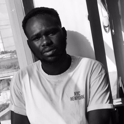 christugah's profile picture. 😎😎