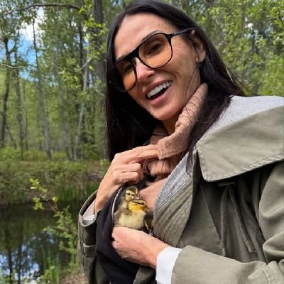 annisinecowork's profile picture. 