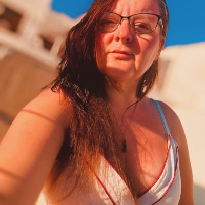 Michell74101127's profile picture. love being outdoors, love life, positivity is key, life is for living ❤️