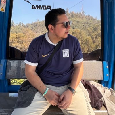 angelo_stefano's profile picture. 💻 Director de Arte Jr.
💙 Club Alianza Lima
⚡ Harry Potter
🇵🇪 CALLAO