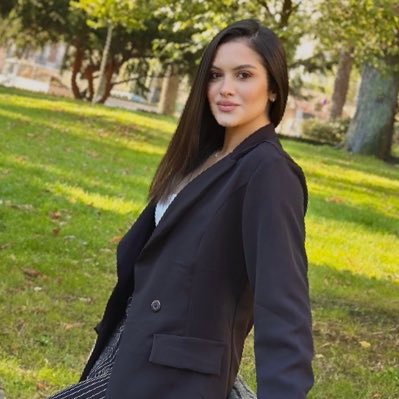 samila011's profile picture. 