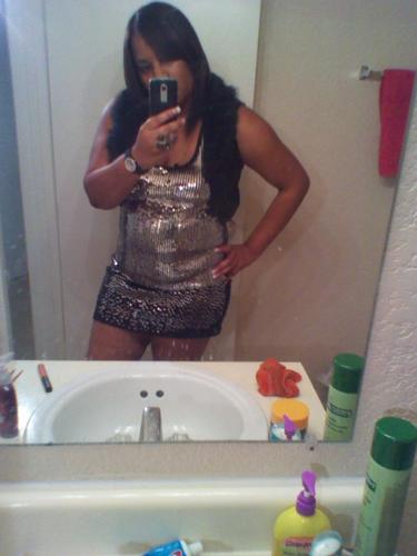 I love being a mother I want the best for my kids my goal in life is to make it happen for us .