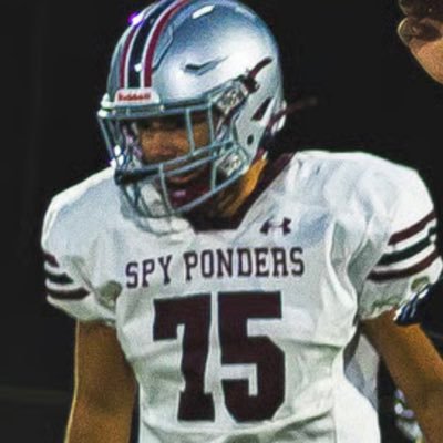 DaviF_28's profile picture. 2028 | D-Line | Arlington Football | 6’3 210 | 3.3 GPA | davifigueiredo2028@gmail.com | 617-487-1191 | HC: Frank Roche - froche@arlington.k12.ma.us
