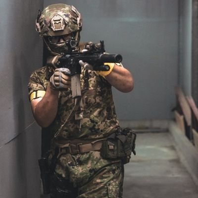 MssB041's profile picture. サバゲ中毒の入口🚪プレイは永遠の初心者。ヒットコールは割りと大きめ？フィールドは京都鈴鹿岐阜の３本柱、リポストが乱立してる方フォロー出来ません😣ミュートにするならフォロー外す派※極度のコミュ症...※