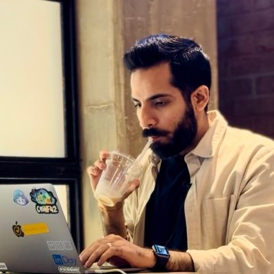 rishoutloud's profile picture. obsessed with product experience, lifecycle marketing at squarecx.. tinkering with:
