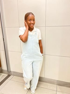 LindiSizwe2015's profile picture. 