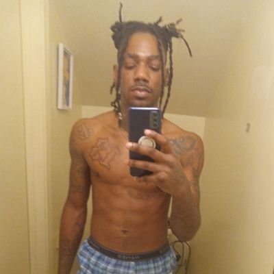 Circumsizedd8's profile picture. can't log into my old page !All Thick Freaks Let’s Make Sum Content & Get Paid #PhatAssBooties #TeamLeo % My Dick Ain’t Nun But 4 Inches 🙂‍↔️