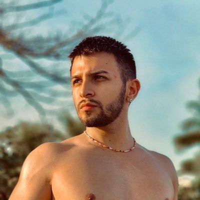 leo_elfael's profile picture. 03.05.25 - RAFA VIU A GAGA DE PERTO!