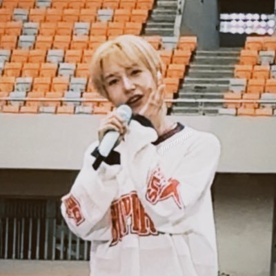 forrenjuni's profile picture. 