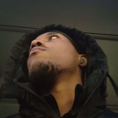 JJust_Leoky's profile picture. 